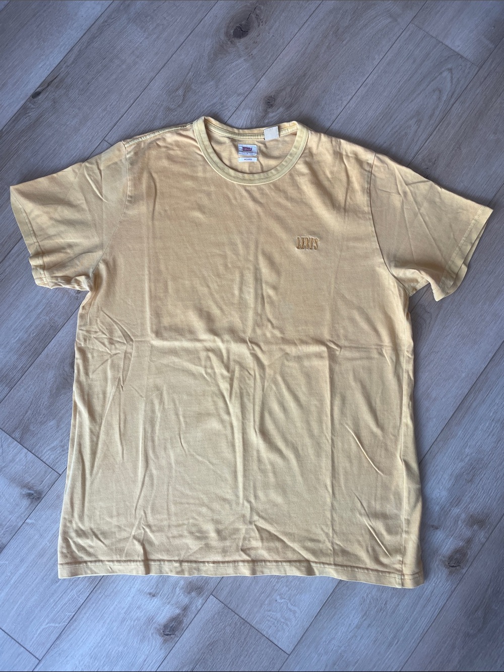 Levi's Light Yellow Short Sleeve Crewneck T-Shirt